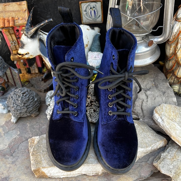 Rare Doc Martens 1460 Paisley Embossed Blue Crushed Velvet Boots - Picture 4 of 9